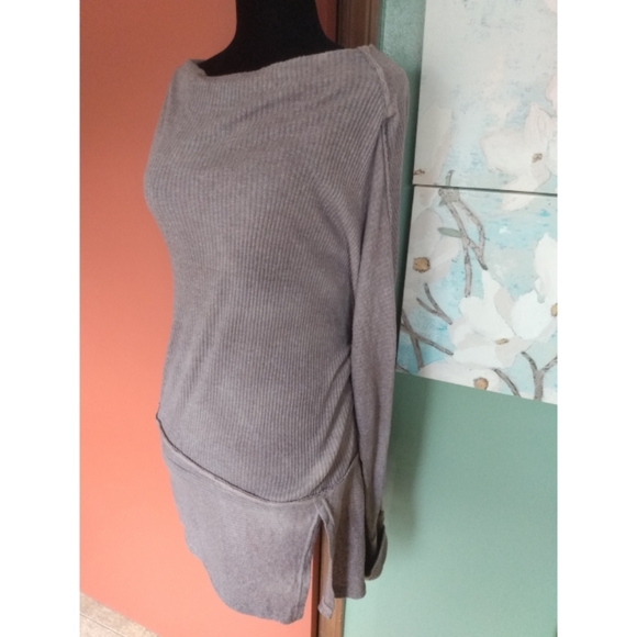 We The Free Cowl Neck Long sleeve - Picture 2 of 4